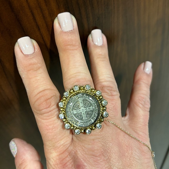 Virgin Saints & Angels Vintage San Benito Ring - Picture 2 of 9